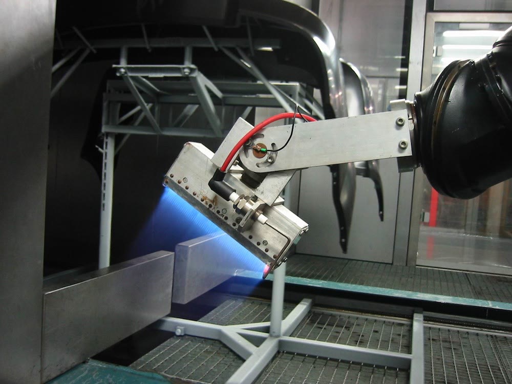 Flammebehandling i bilindustrien